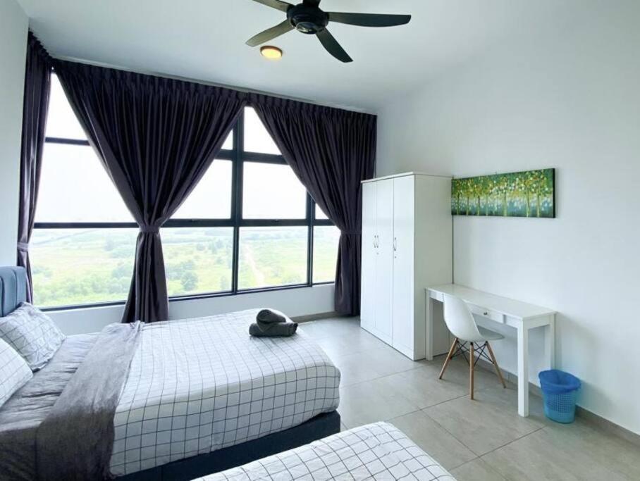 Seaview! Big&kid Swimming Pool Atlantis Comfy 4-10pax 5 Mins To Jonker & Town Malacca