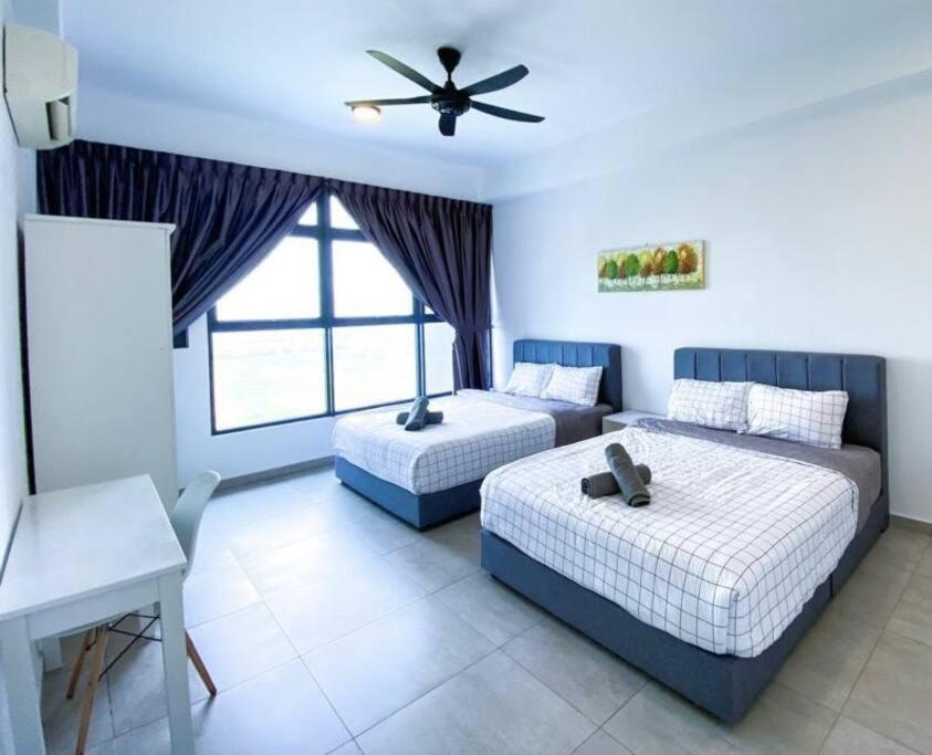 Seaview! Big&kid Swimming Pool Atlantis Comfy 4-10pax 5 Mins To Jonker & Town Apartment